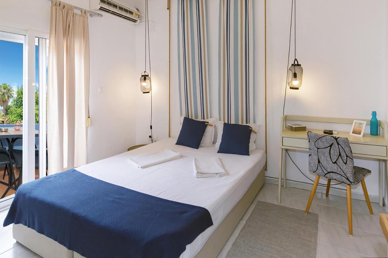 Villa Marina Nikiti  Eksteriør billede